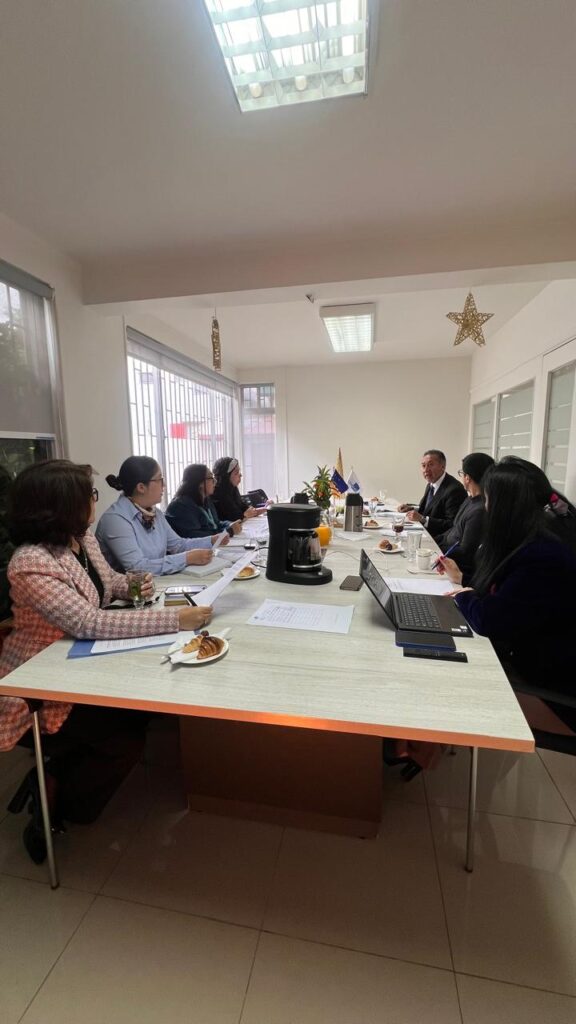 Cade sesionando el 30 diciembre 2025 en dependencias de C O R M A G